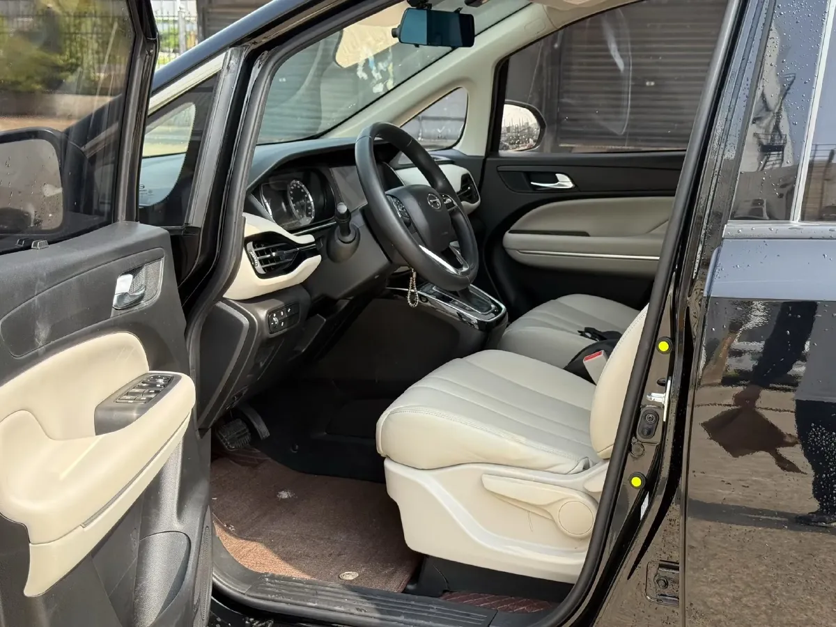 2021 GAC Trumpchi M6 1.5T 169HP L4 7DCT,autocango,china used car exporter,china ev exporter,chinese used car exporter,chinese used ev exporter