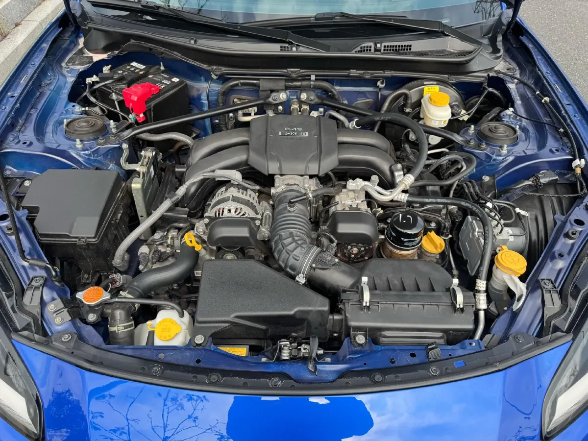 2022 Subaru BRZ 2.4L 234HP H4 6AT,autocango,china used car exporter,china ev exporter,chinese used car exporter,chinese used ev exporter