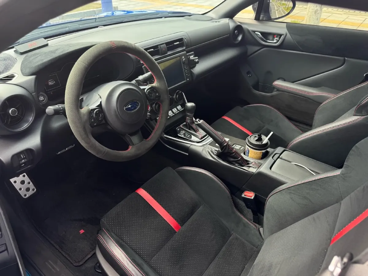 2022 Subaru BRZ 2.4L 234HP H4 6AT,autocango,china used car exporter,china ev exporter,chinese used car exporter,chinese used ev exporter