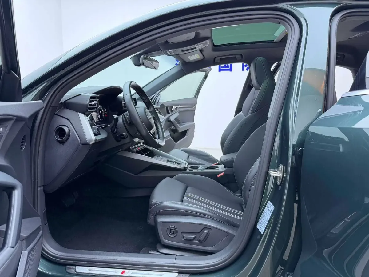 2022 Audi A3 1.4T 150HP L4 7DCT,autocango,china used car exporter,china ev exporter,chinese used car exporter,chinese used ev exporter