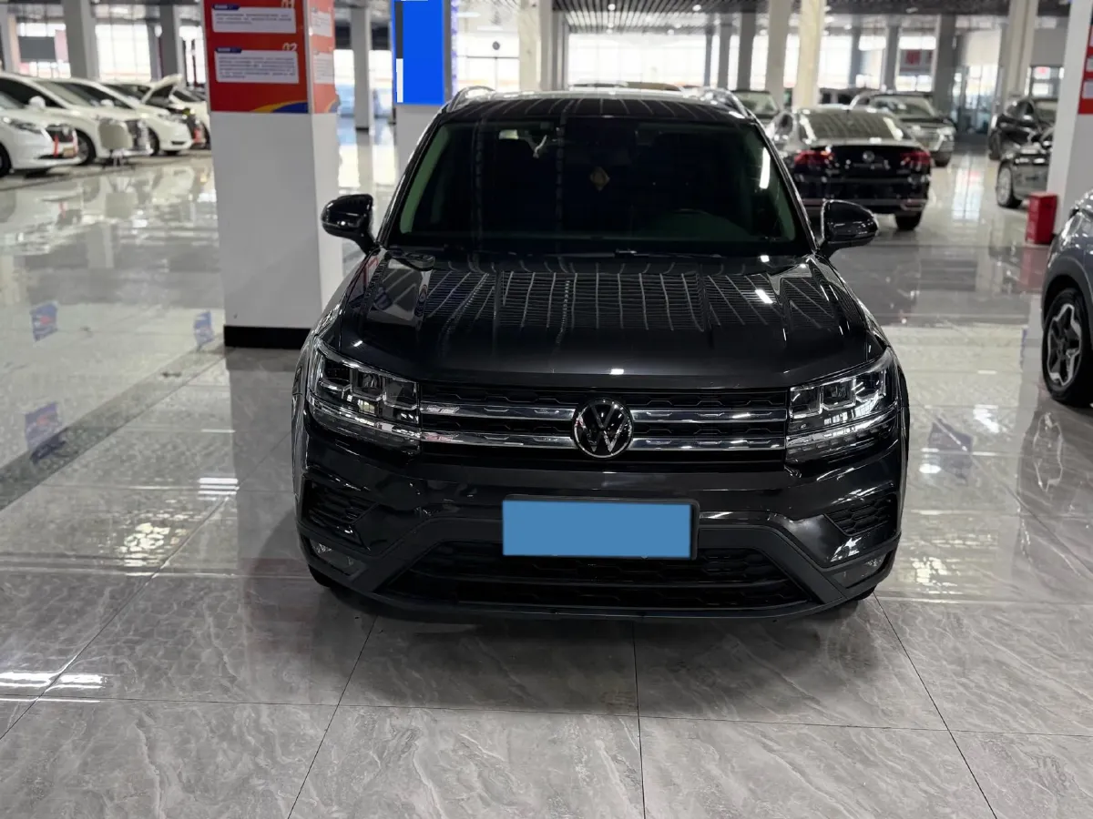 2022 Ford Transit 2.0T 202HP L4 6AT,autocango,china used car exporter,china ev exporter,chinese used car exporter,chinese used ev exporter