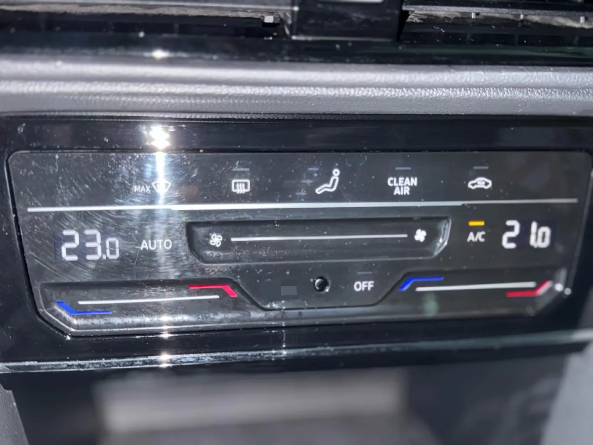 2022 Ford Transit 2.0T 202HP L4 6AT,autocango,china used car exporter,china ev exporter,chinese used car exporter,chinese used ev exporter