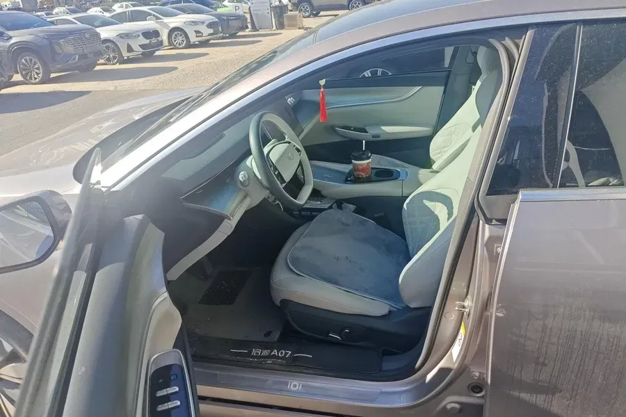 2023 ChangAn QiYuan A07 1.5L 95HP L4 REEV 28.4KWH,autocango,china used car exporter,china ev exporter,chinese used car exporter,chinese used ev exporter
