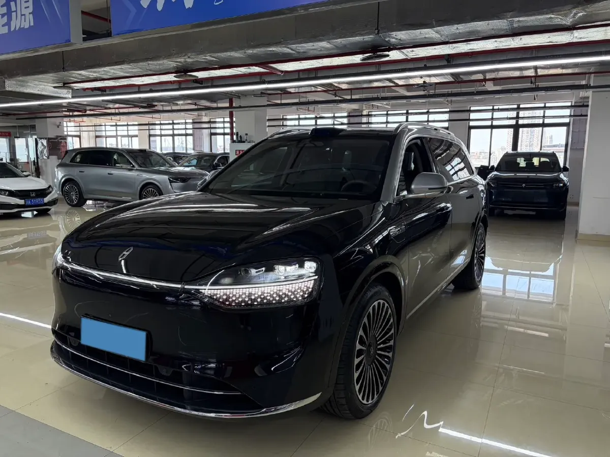 2024 AITO AITO M9 1.5T 152HP L4 REEV 42KWH,autocango,china used car exporter,china ev exporter,chinese used car exporter,chinese used ev exporter