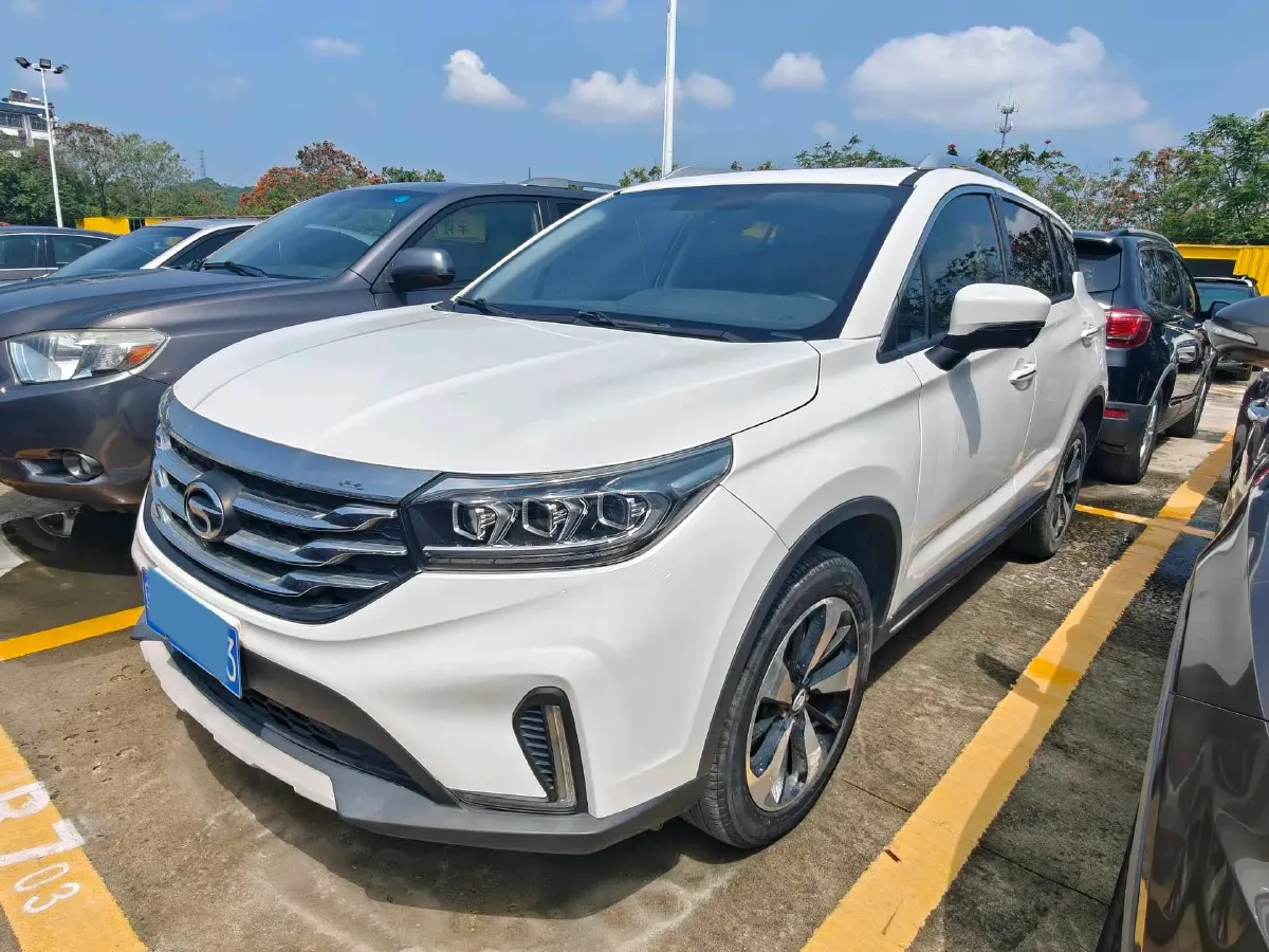 2019 GAC Trumpchi GS4 1.5T 169HP L4 6AT,autocango,china used car exporter,china ev exporter,chinese used car exporter,chinese used ev exporter