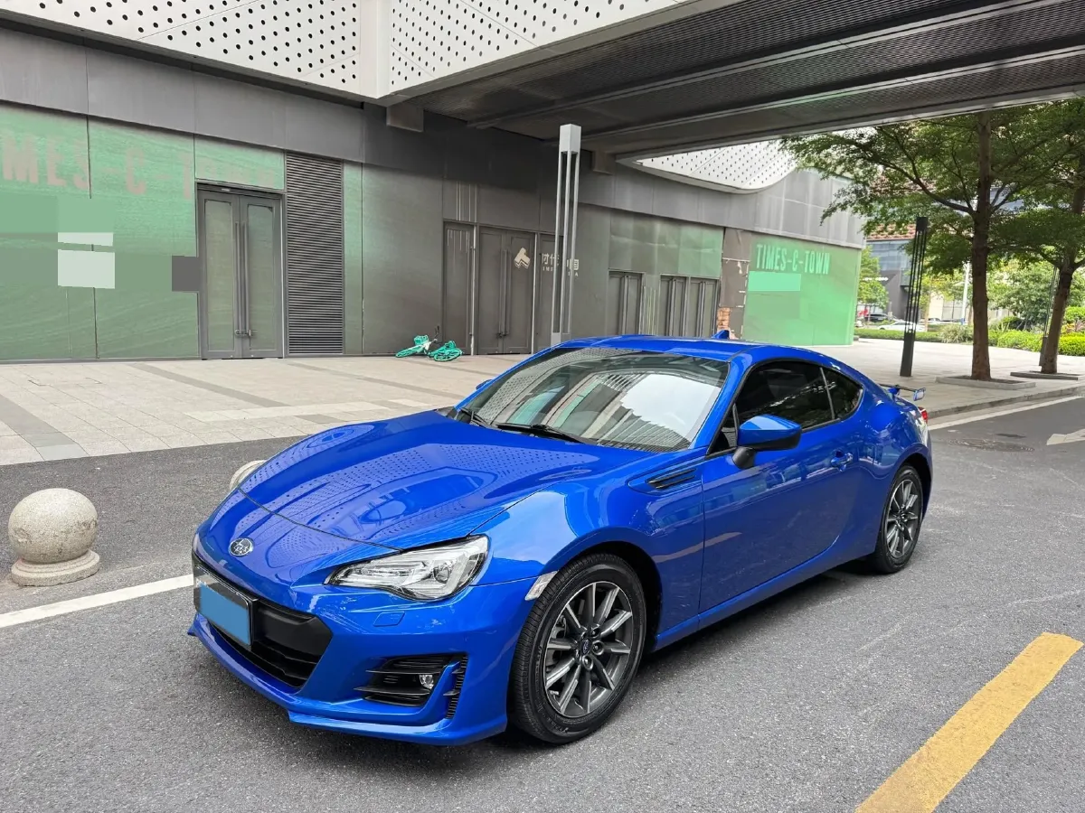 2019 Ford Focus 2.3T 280HP L4 6MT,autocango,china used car exporter,china ev exporter,chinese used car exporter,chinese used ev exporter