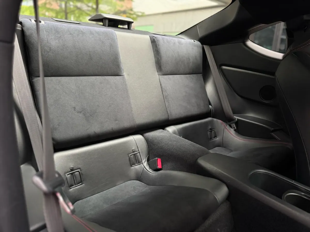 2019 Ford Focus 2.3T 280HP L4 6MT,autocango,china used car exporter,china ev exporter,chinese used car exporter,chinese used ev exporter