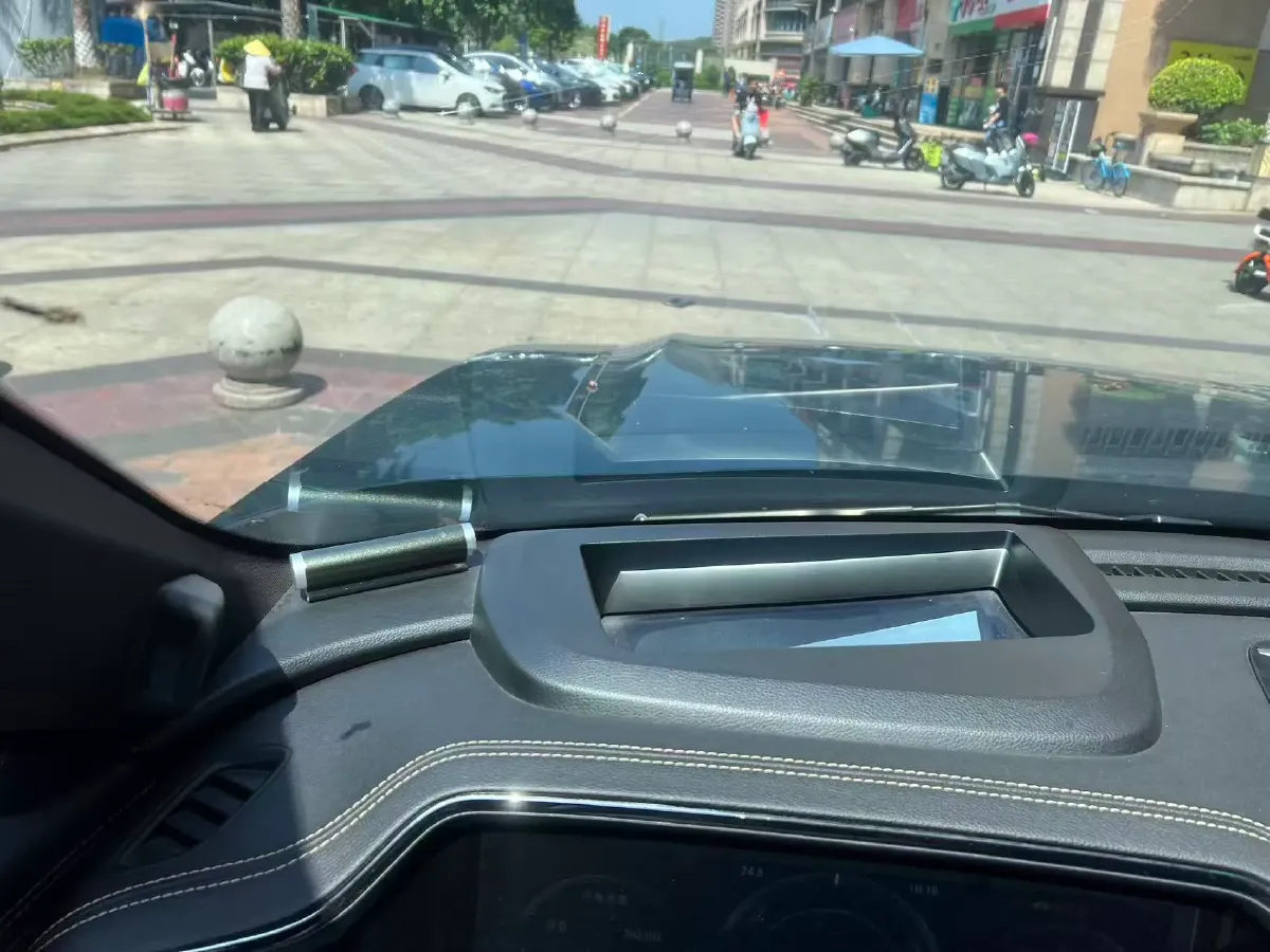 2022 GAC Trumpchi GS8 2.0T 190HP L4 E-CVT Hybrid,autocango,china used car exporter,china ev exporter,chinese used car exporter,chinese used ev exporter