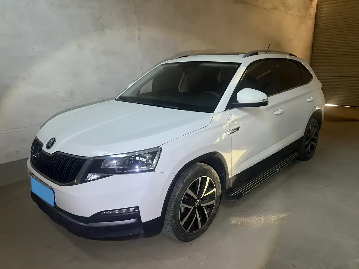 2020 Skoda Kamiq 1.2T 116HP L4 7DCT,autocango,china used car exporter,china ev exporter,chinese used car exporter,chinese used ev exporter