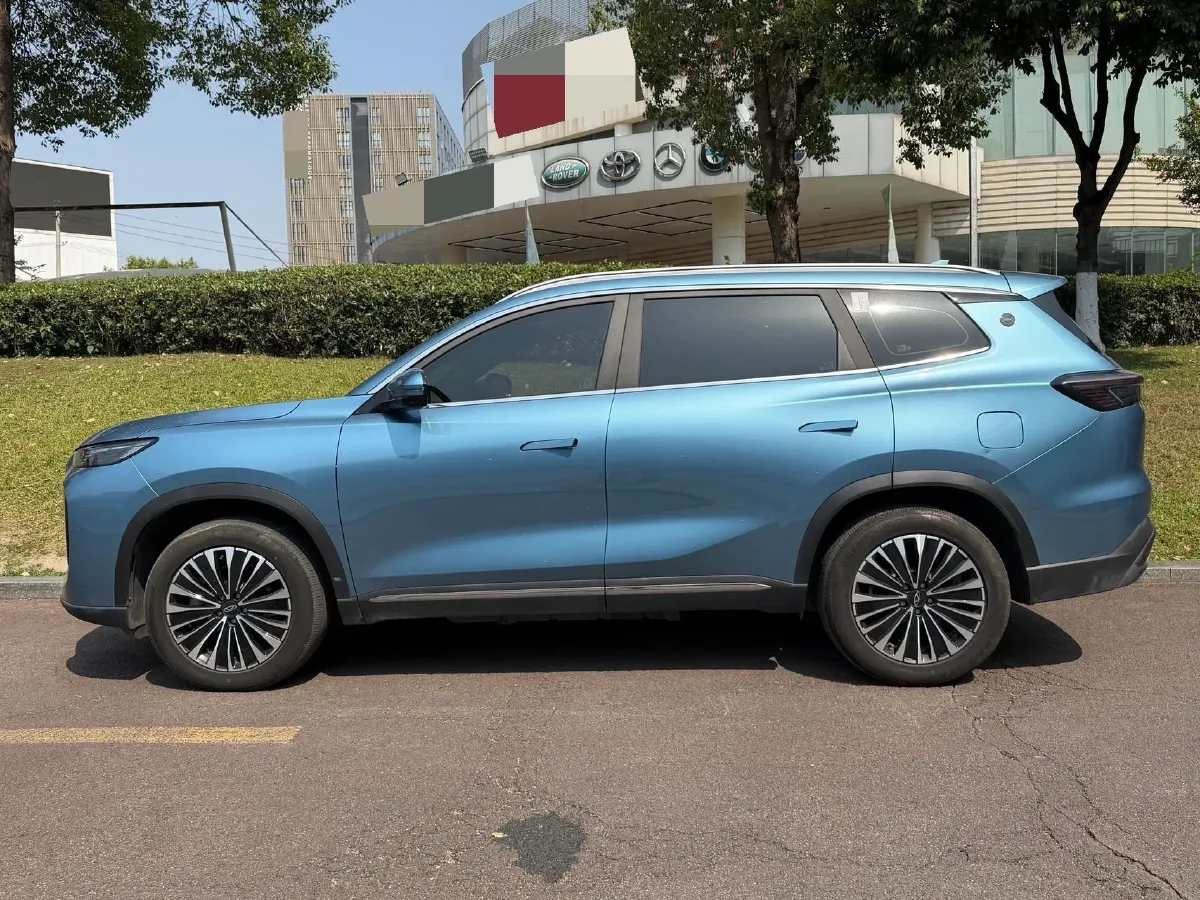 2025 Chery Tiggo8 PLUS C-DM 1.5T 156HP L4 1DHT PHEV,autocango,china used car exporter,china ev exporter,chinese used car exporter,chinese used ev exporter
