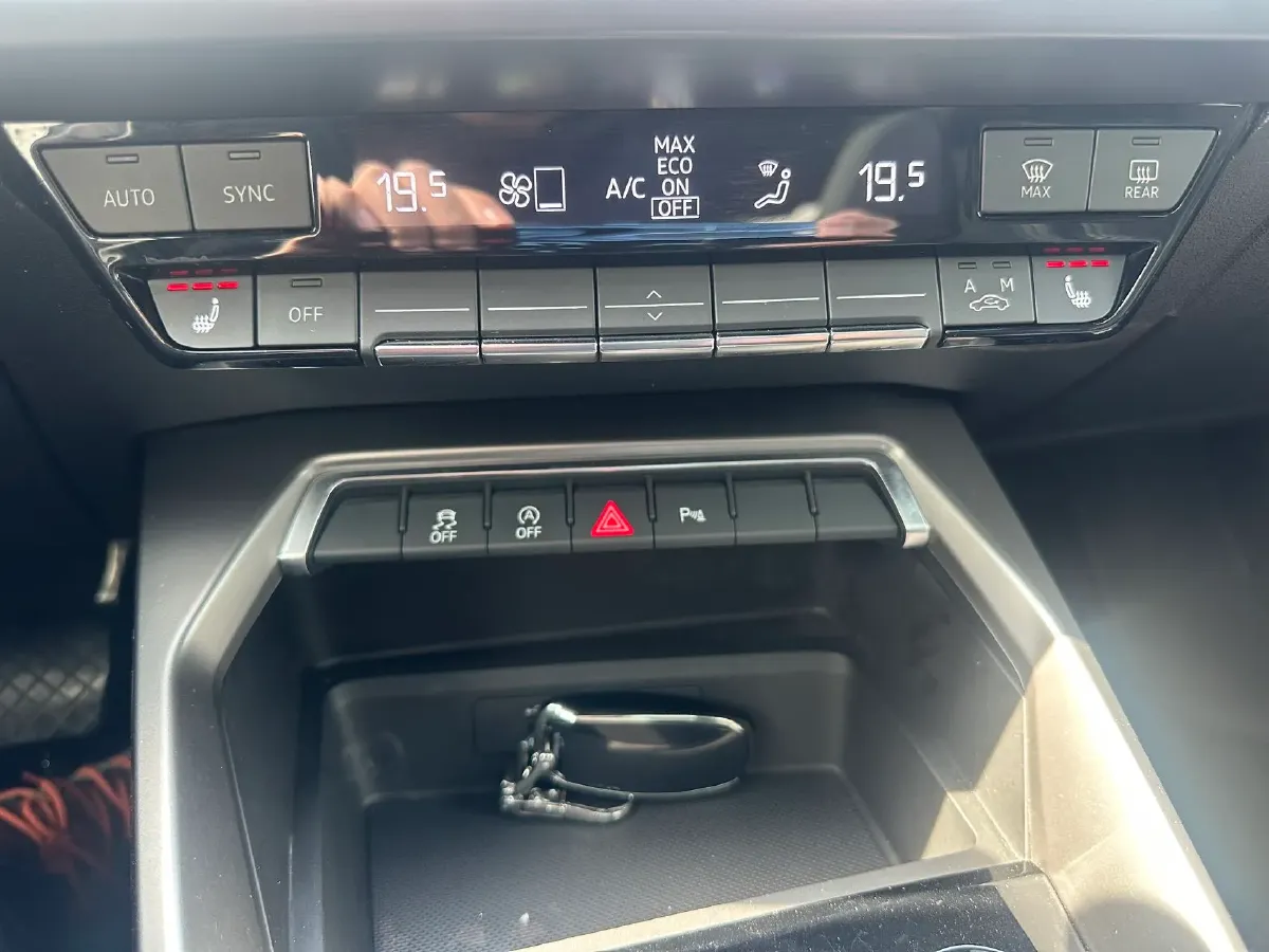 2022 Audi A3 1.4T 150HP L4 7DCT,autocango,china used car exporter,china ev exporter,chinese used car exporter,chinese used ev exporter