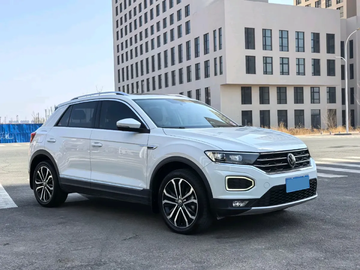 2021 Volkswagen T-Roc 1.4T 150HP L4 7DCT,autocango,china used car exporter,china ev exporter,chinese used car exporter,chinese used ev exporter