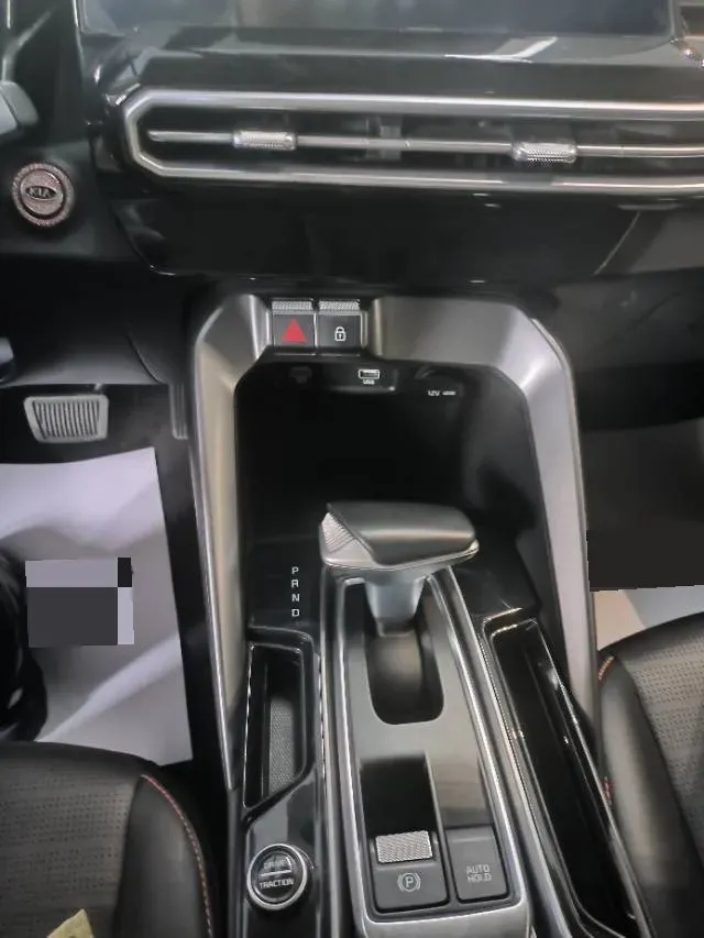 2021 Kia Sportage R 2.0L 161HP L4 6AT,autocango,china used car exporter,china ev exporter,chinese used car exporter,chinese used ev exporter