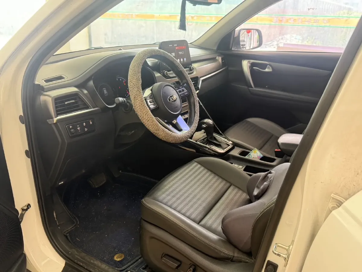 2018 Kia Sportage R 2.0L 160HP L4 6AT,autocango,china used car exporter,china ev exporter,chinese used car exporter,chinese used ev exporter