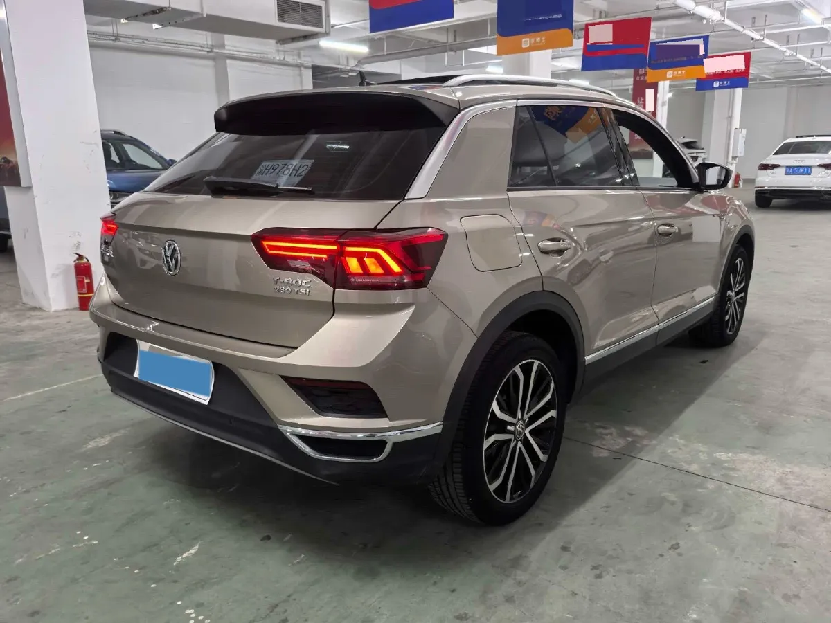 2019 Volkswagen T-Roc 1.4T 150HP L4 7DCT,autocango,china used car exporter,china ev exporter,chinese used car exporter,chinese used ev exporter
