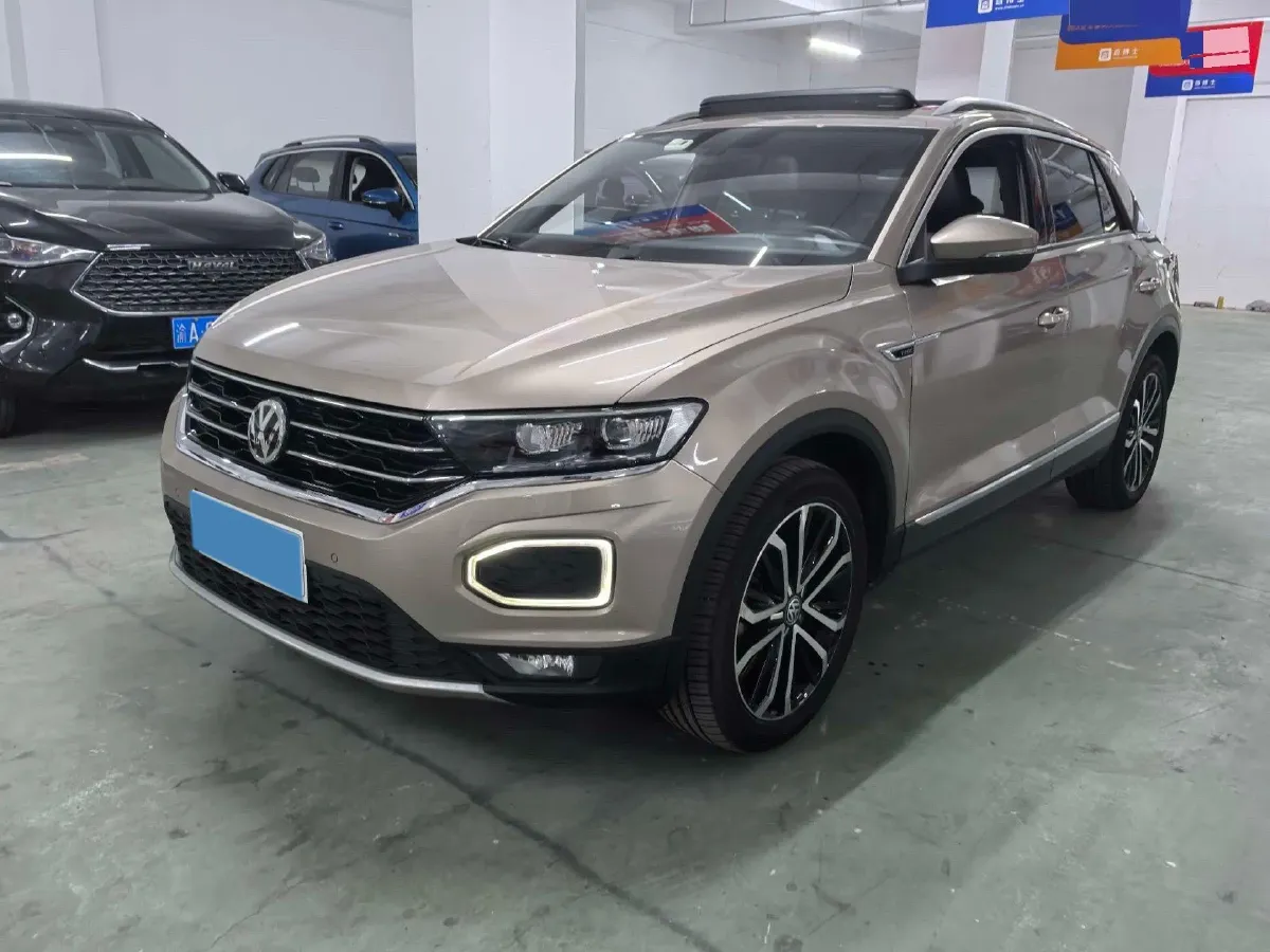 2019 Volkswagen T-Roc 1.4T 150HP L4 7DCT,autocango,china used car exporter,china ev exporter,chinese used car exporter,chinese used ev exporter