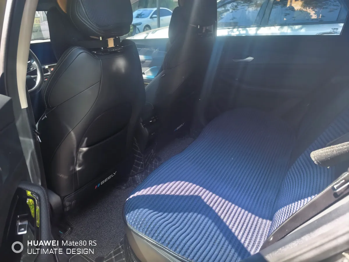 2022 Geely Binray 1.5T 181HP L4 7DCT,autocango,china used car exporter,china ev exporter,chinese used car exporter,chinese used ev exporter