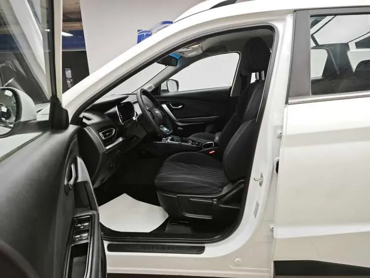 2018 Jetour X70 1.5T 147HP L4 5MT,autocango,china used car exporter,china ev exporter,chinese used car exporter,chinese used ev exporter