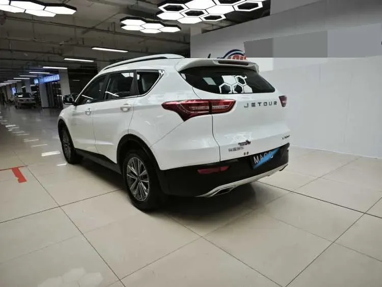 2018 Jetour X70 1.5T 147HP L4 5MT,autocango,china used car exporter,china ev exporter,chinese used car exporter,chinese used ev exporter