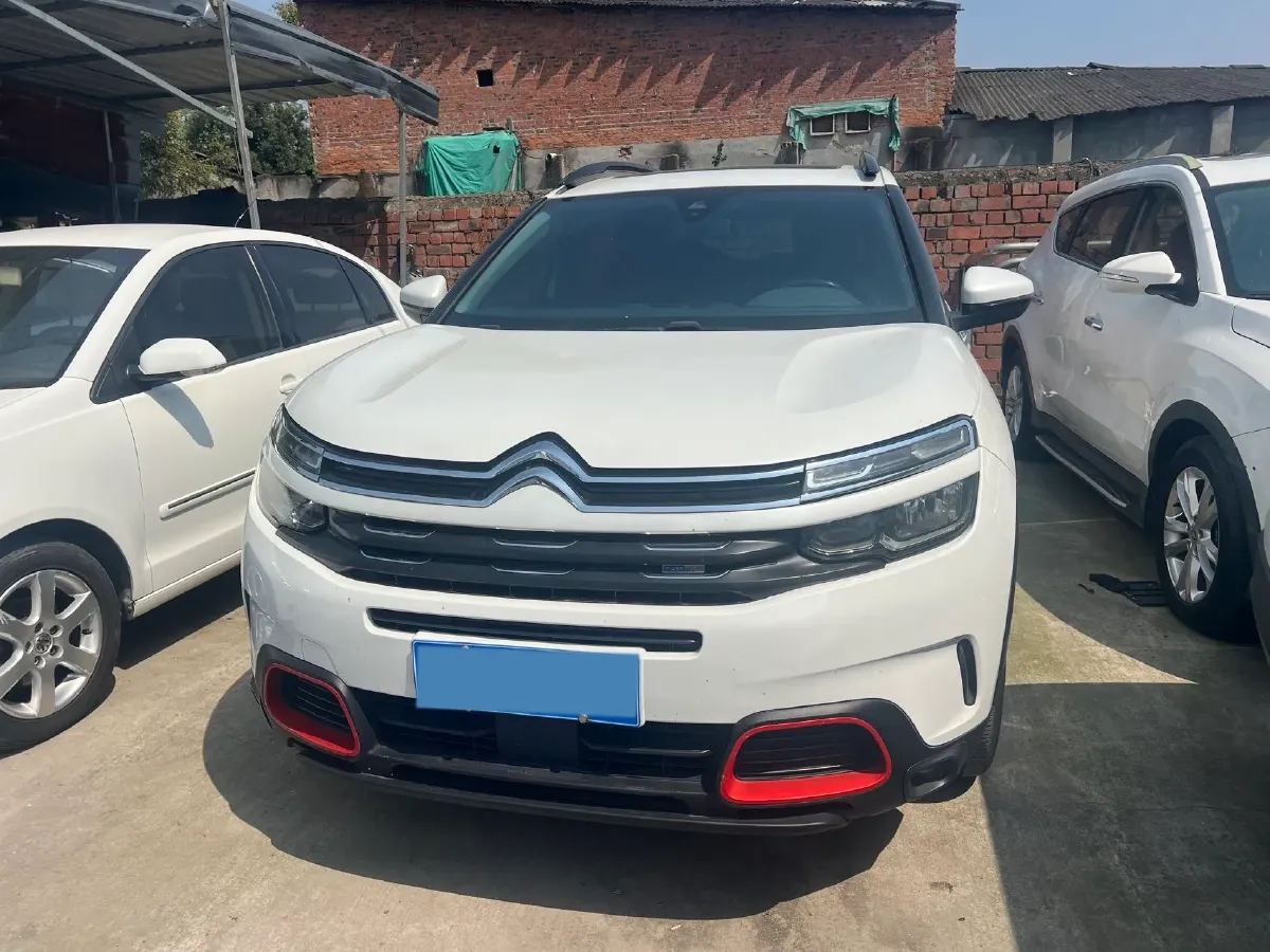 2019 Citroen C5 Aircross 1.6T 167HP L4 6AT,autocango,china used car exporter,china ev exporter,chinese used car exporter,chinese used ev exporter