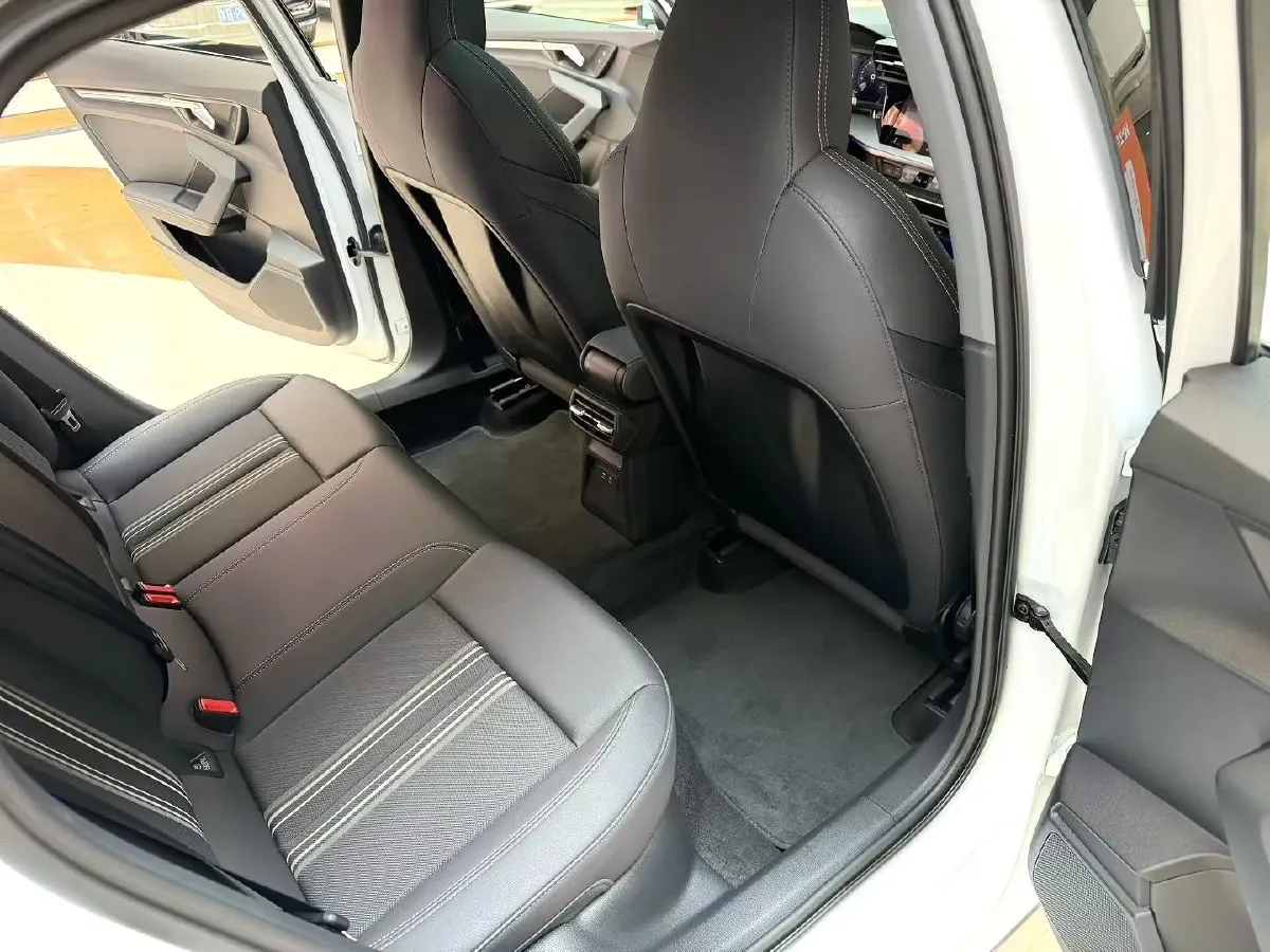 2023 Audi A3 1.4T 150HP L4 7DCT,autocango,china used car exporter,china ev exporter,chinese used car exporter,chinese used ev exporter