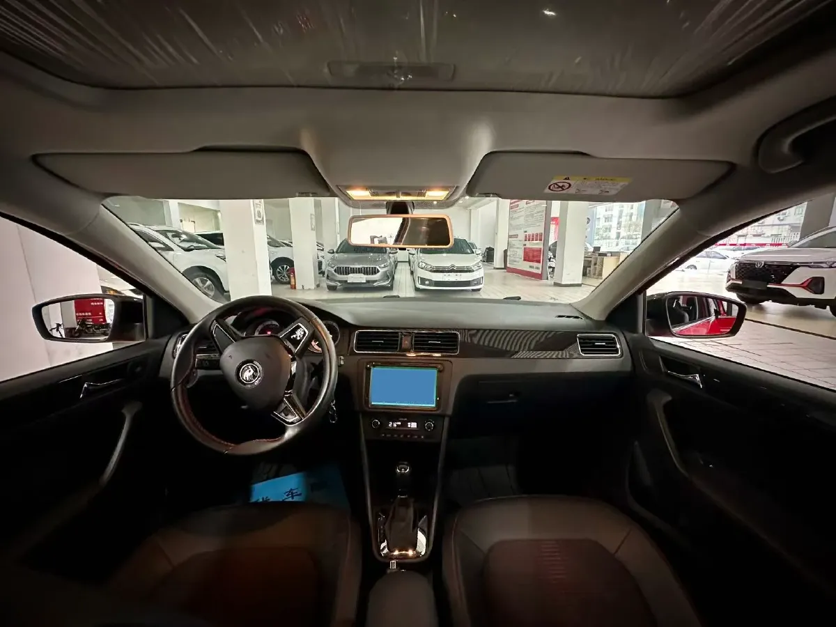 2019 Skoda Rapid Spaceback 1.5L 110HP L4 6AT,autocango,china used car exporter,china ev exporter,chinese used car exporter,chinese used ev exporter