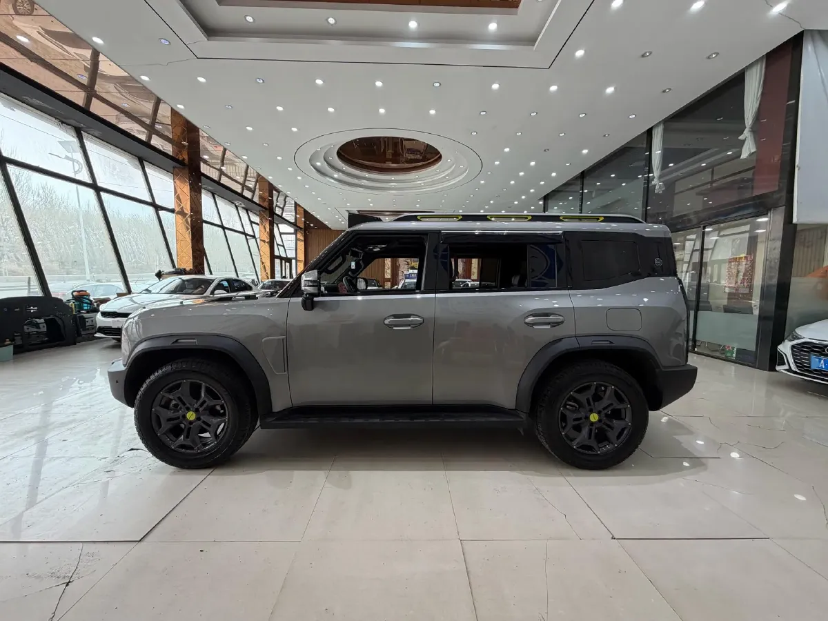 2023 Jetour Traveller 2.0T 254HP L4 7DCT,autocango,china used car exporter,china ev exporter,chinese used car exporter,chinese used ev exporter