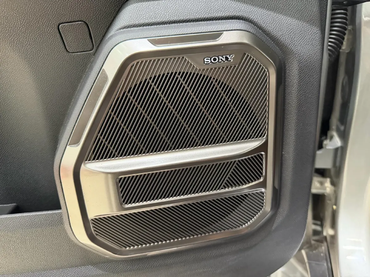 2023 Jetour Traveller 2.0T 254HP L4 7DCT,autocango,china used car exporter,china ev exporter,chinese used car exporter,chinese used ev exporter