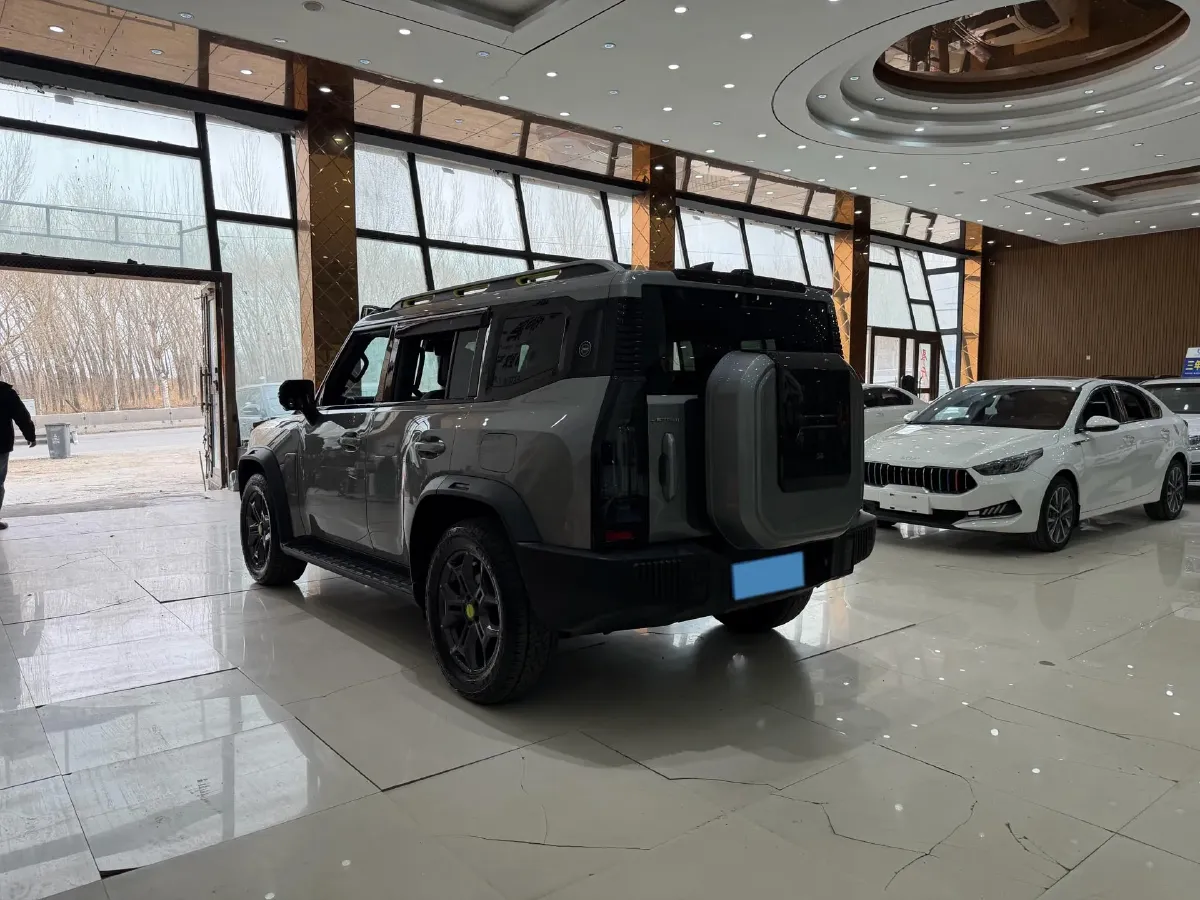 2023 Jetour Traveller 2.0T 254HP L4 7DCT,autocango,china used car exporter,china ev exporter,chinese used car exporter,chinese used ev exporter