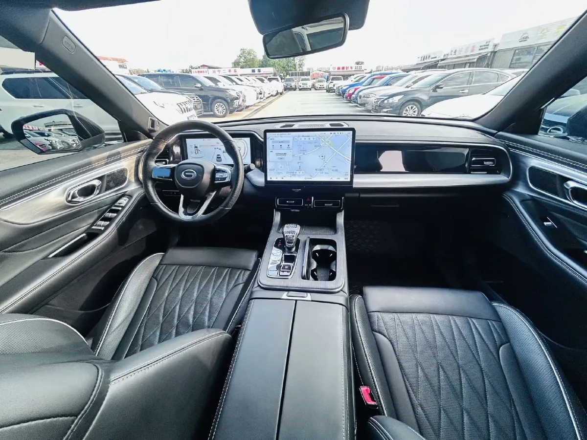 2024 GAC Trumpchi GS8 2.0T 252HP L4 8AT,autocango,china used car exporter,china ev exporter,chinese used car exporter,chinese used ev exporter