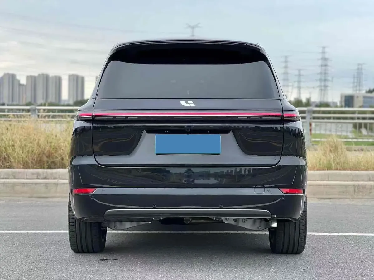 2024 Li L9 Range Extended 154HP REEV 52.3KWH,autocango,china used car exporter,china ev exporter,chinese used car exporter,chinese used ev exporter