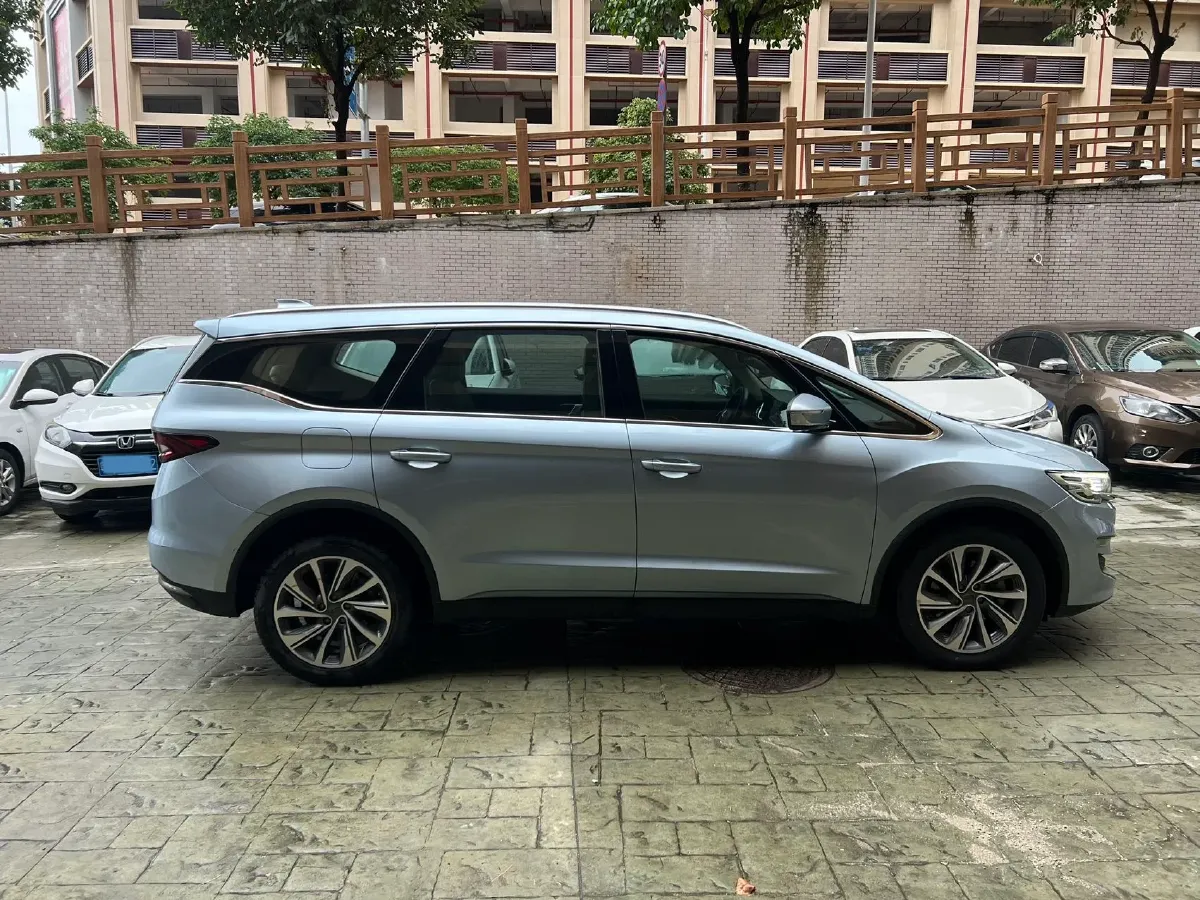 2019 Geely JiaJi 1.5T 177HP L3 7DCT,autocango,china used car exporter,china ev exporter,chinese used car exporter,chinese used ev exporter