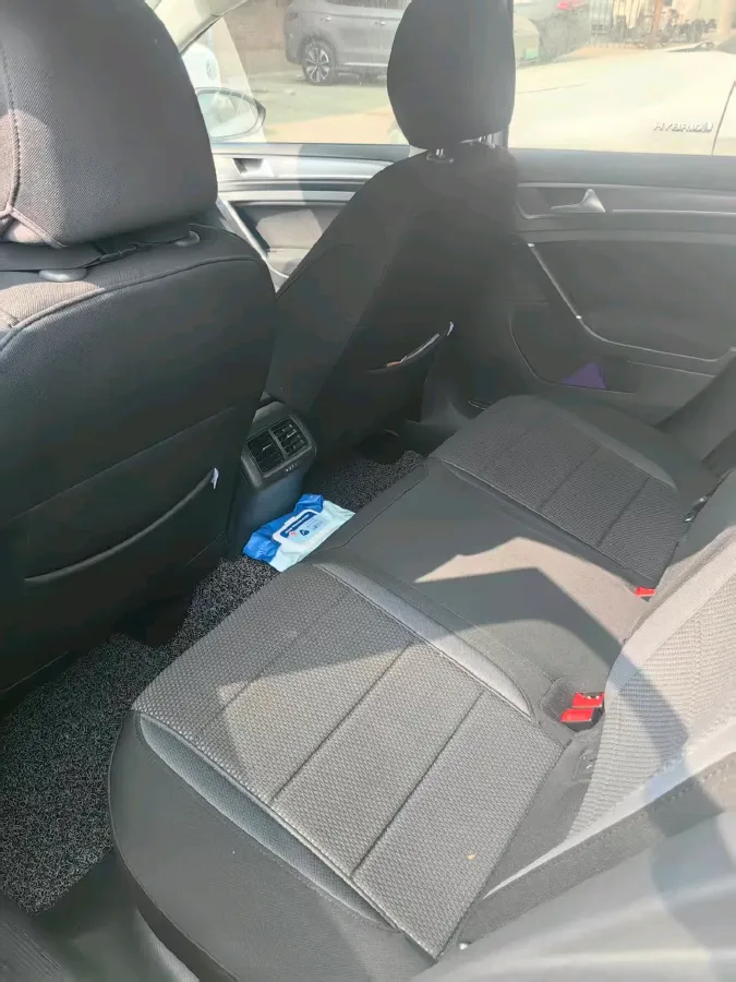 2020 GAC Trumpchi GS4 1.5T 169HP L4 6AT,autocango,china used car exporter,china ev exporter,chinese used car exporter,chinese used ev exporter