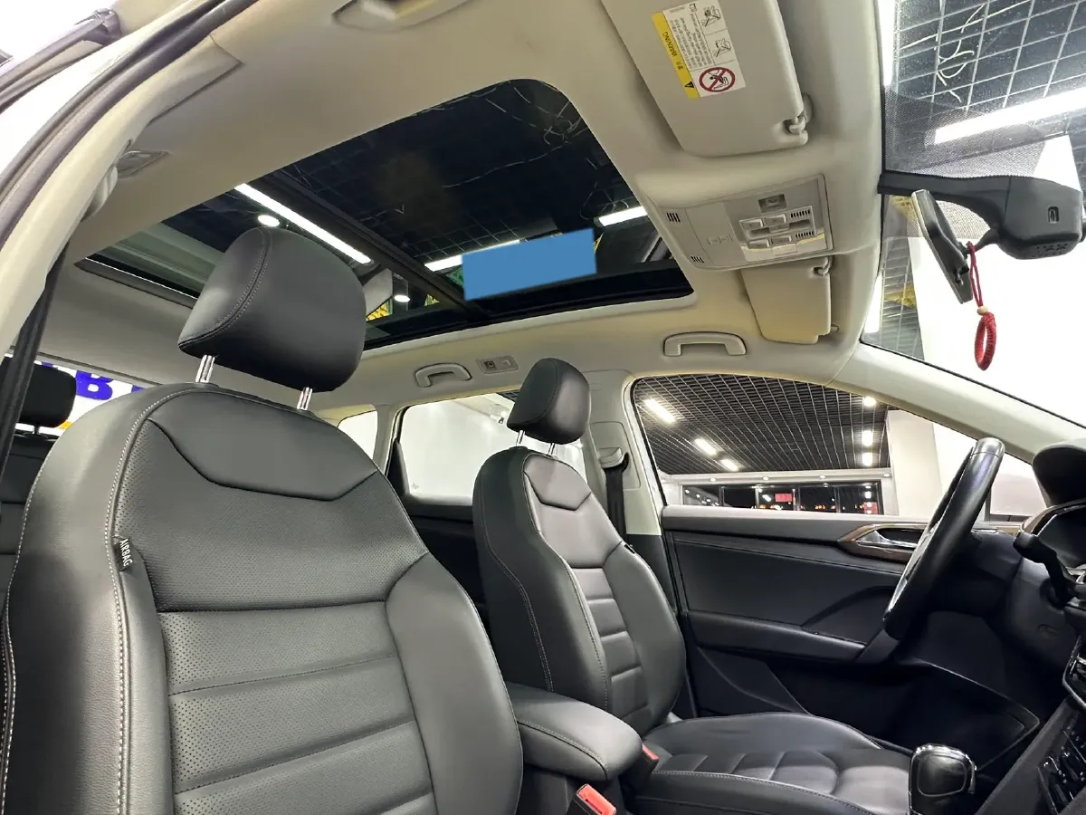 2021 Volkswagen Tharu 1.4T 150HP L4 7DCT,autocango,china used car exporter,china ev exporter,chinese used car exporter,chinese used ev exporter