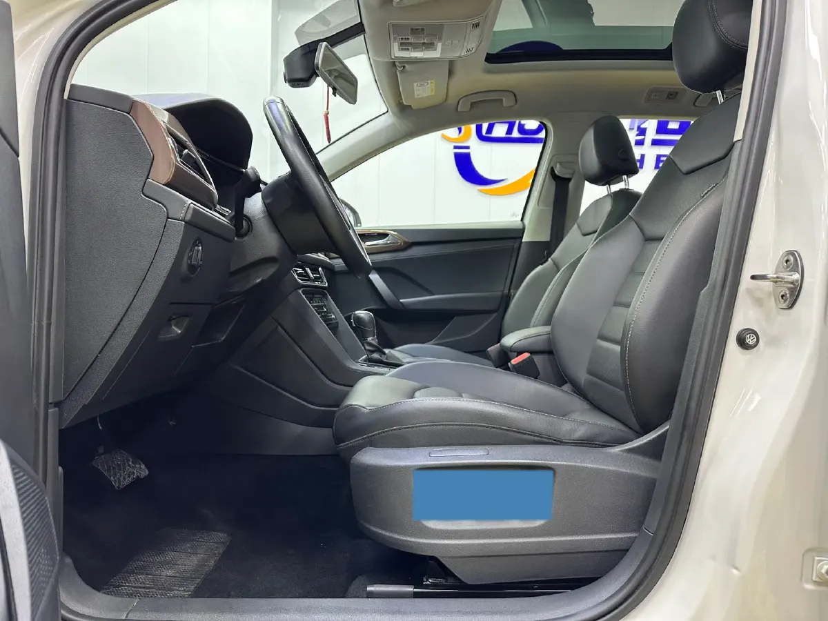 2021 Volkswagen Tharu 1.4T 150HP L4 7DCT,autocango,china used car exporter,china ev exporter,chinese used car exporter,chinese used ev exporter