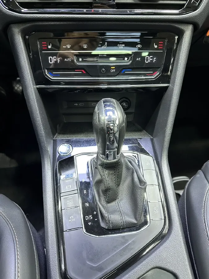 2021 Volkswagen Tharu 1.4T 150HP L4 7DCT,autocango,china used car exporter,china ev exporter,chinese used car exporter,chinese used ev exporter