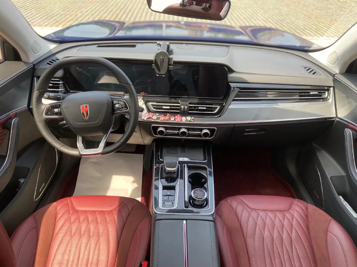 2023 HongQi HS5 2.0T 252HP L4 8AT,autocango,china used car exporter,china ev exporter,chinese used car exporter,chinese used ev exporter