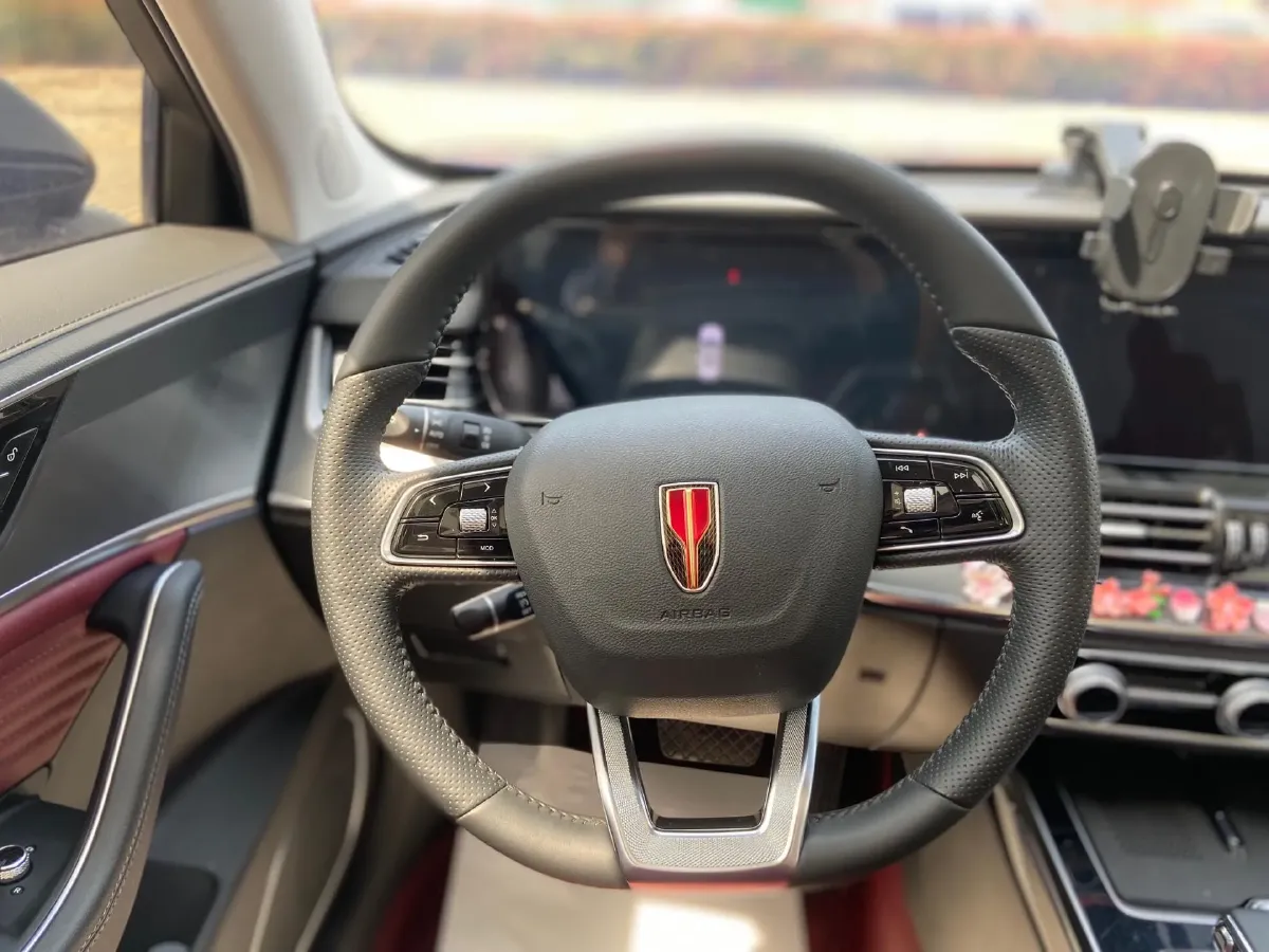 2023 HongQi HS5 2.0T 252HP L4 8AT,autocango,china used car exporter,china ev exporter,chinese used car exporter,chinese used ev exporter