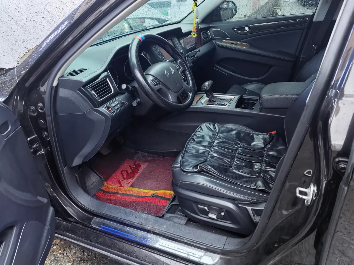 2018 Toyota Highlander 2.0T 220HP L4 6AT,autocango,china used car exporter,china ev exporter,chinese used car exporter,chinese used ev exporter