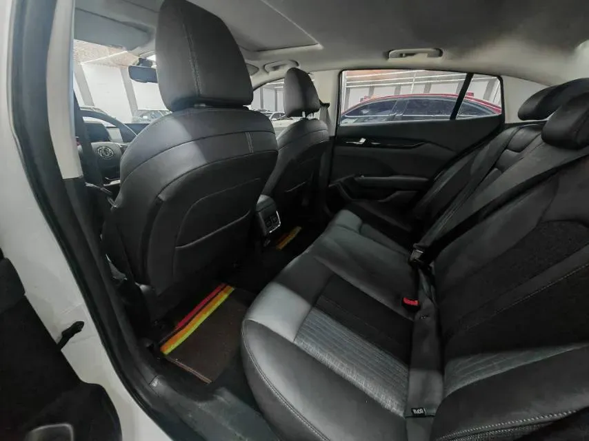 2020 DongFeng Aeolus YiXuan 1.5T 150HP L4 6DCT,autocango,china used car exporter,china ev exporter,chinese used car exporter,chinese used ev exporter