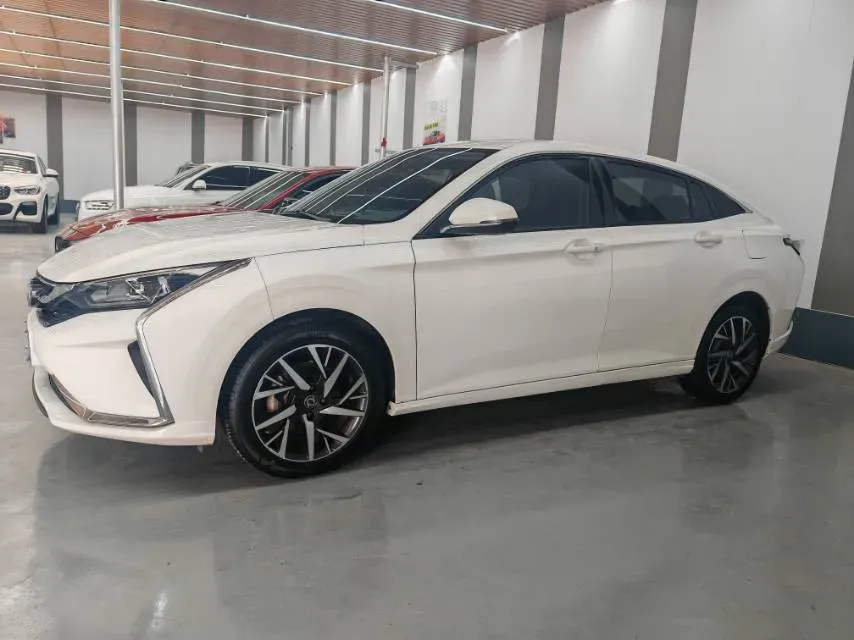 2020 DongFeng Aeolus YiXuan 1.5T 150HP L4 6DCT,autocango,china used car exporter,china ev exporter,chinese used car exporter,chinese used ev exporter