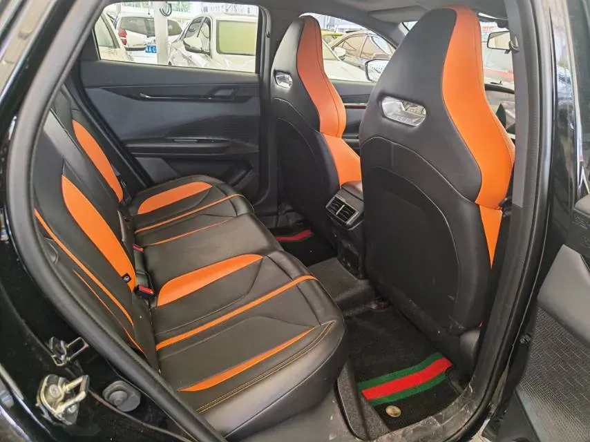 2024 ChangAn UNI-V 1.5T 188HP L4 7DCT,autocango,china used car exporter,china ev exporter,chinese used car exporter,chinese used ev exporter