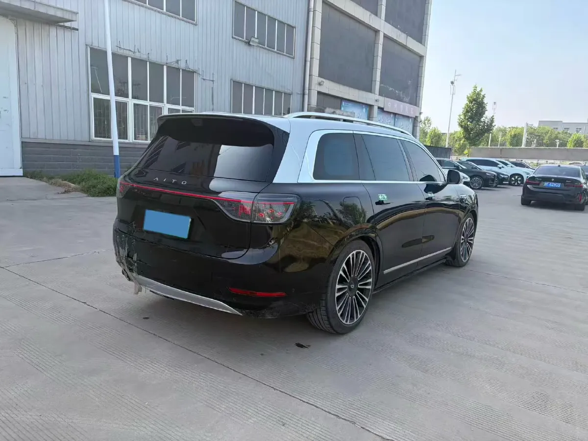 2025 AITO AITO M9 REEV 160HP REEV 52KWH,autocango,china used car exporter,china ev exporter,chinese used car exporter,chinese used ev exporter