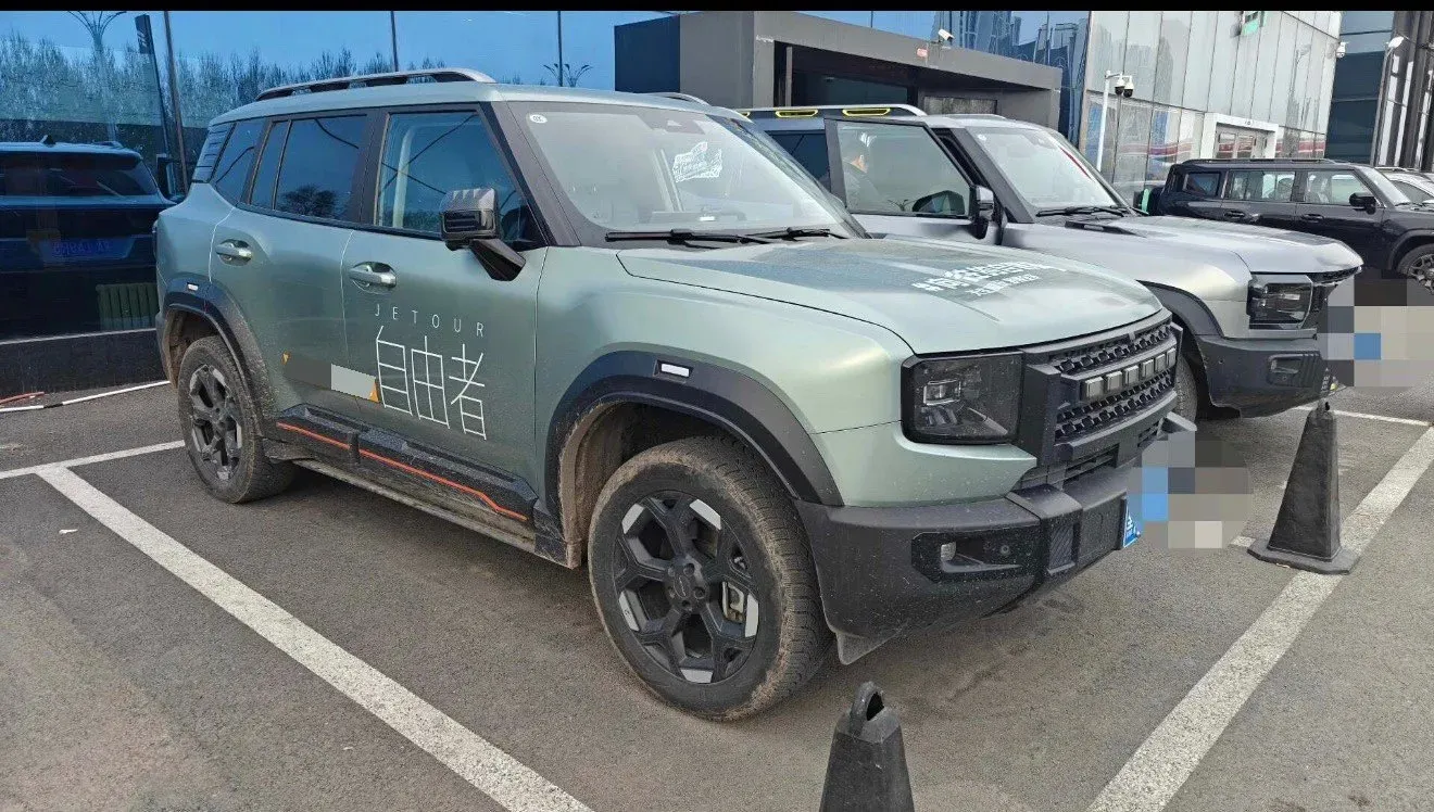 2025 Jetour Traveller 2.0T 254HP L4 7DCT,autocango,china used car exporter,china ev exporter,chinese used car exporter,chinese used ev exporter