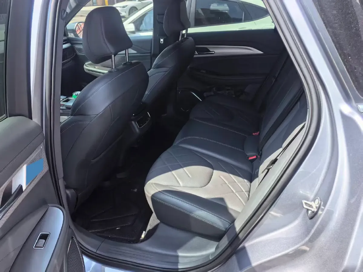 2023 ARCFOX αT BEV 94.5KWH,autocango,china used car exporter,china ev exporter,chinese used car exporter,chinese used ev exporter