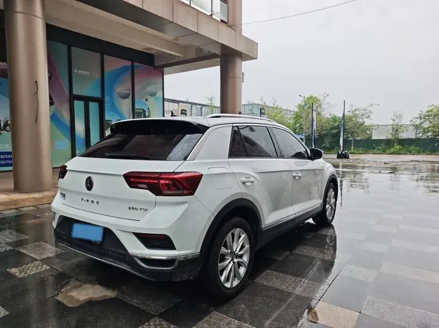 2019 Volkswagen T-Roc 1.4T 131HP L4 7DCT,autocango,china used car exporter,china ev exporter,chinese used car exporter,chinese used ev exporter