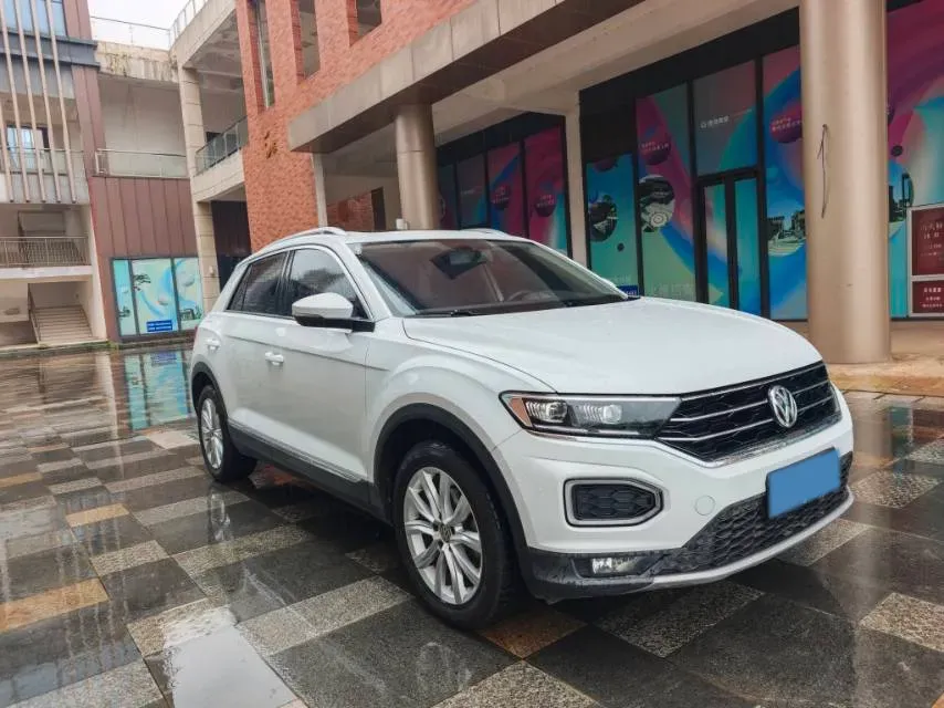 2019 Volkswagen T-Roc 1.4T 131HP L4 7DCT,autocango,china used car exporter,china ev exporter,chinese used car exporter,chinese used ev exporter