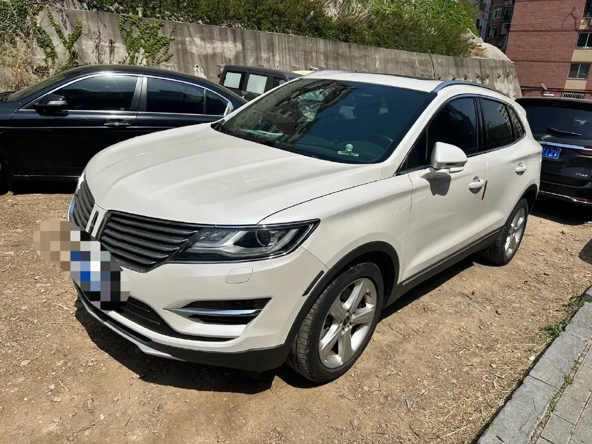 2018 Lincoln MKC 2.0T 203HP L4 6AT,autocango,china used car exporter,china ev exporter,chinese used car exporter,chinese used ev exporter
