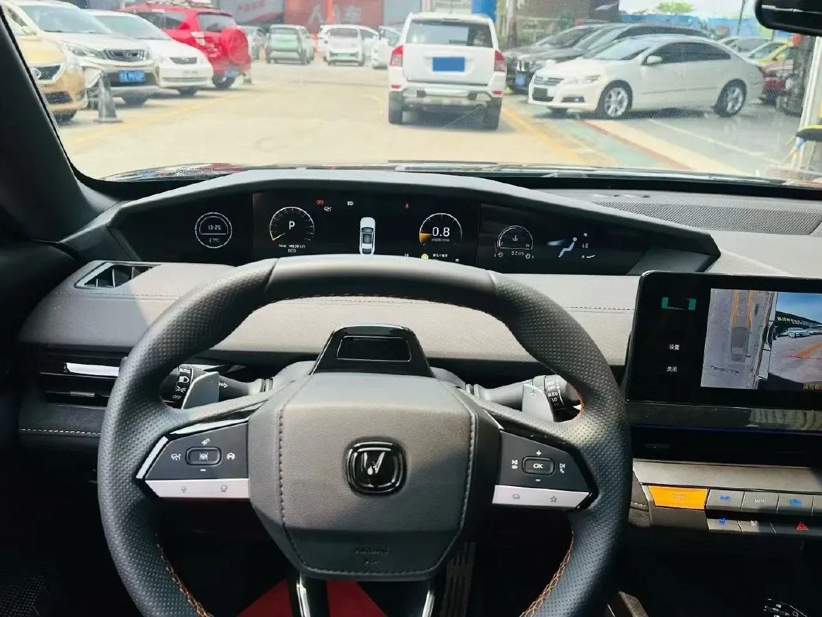 2025 ChangAn UNI-V 1.5T 192HP L4 7DCT,autocango,china used car exporter,china ev exporter,chinese used car exporter,chinese used ev exporter