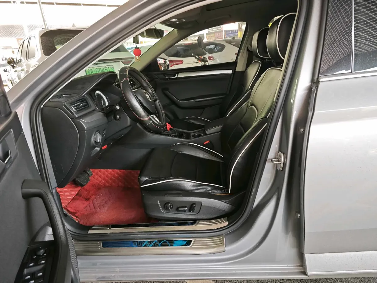 2018 Nissan Terra 2.5L 184HP L4 7AT,autocango,china used car exporter,china ev exporter,chinese used car exporter,chinese used ev exporter